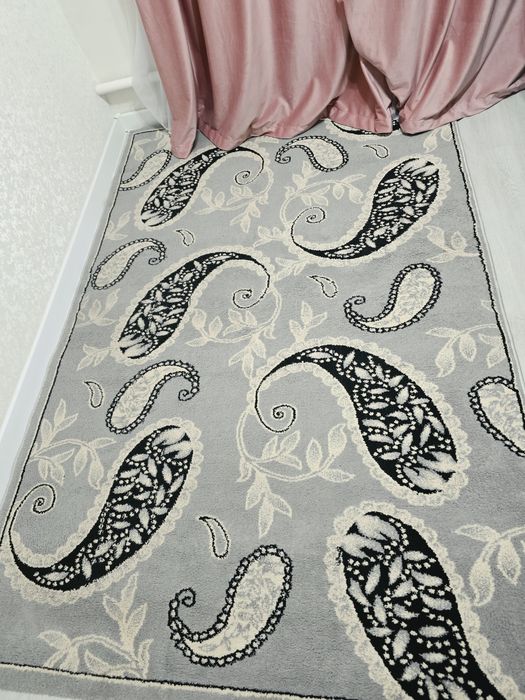 Ковер 150х230 б.у продам
