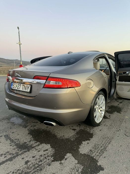 Jaguar Xf 2009 2,7 207 HP full