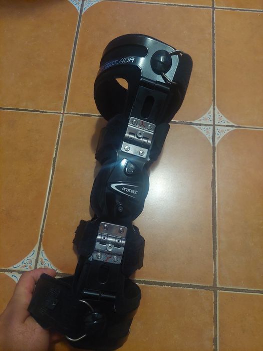 Orteza mobila de genunchi,marime L ,fgp protect