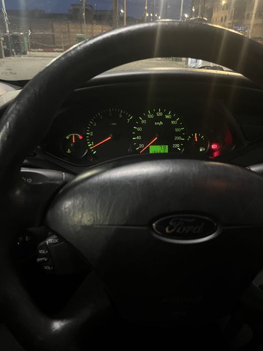 Ford Focus MK1 1.6 benzina