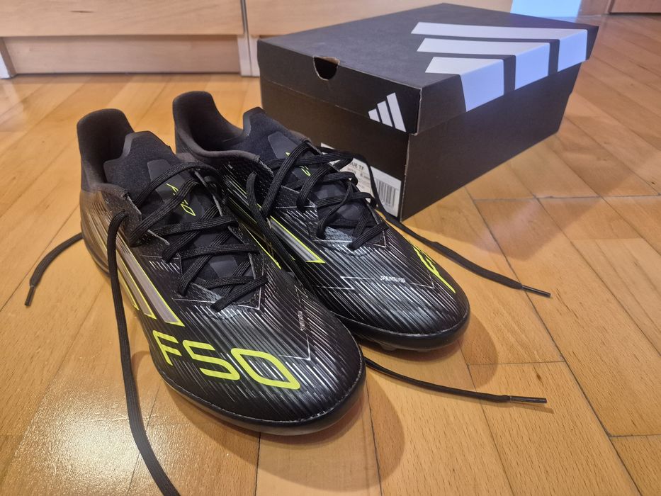 Adidas F50 League TF Black and Green 42 2/3