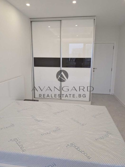 Продава се Двустаен апартамент в Пловдив, Тракия - 80 кв.м за 2040 €/кв.м - Снимка #5