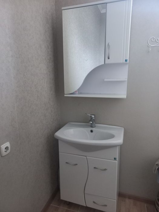 Продам мебель для ванной