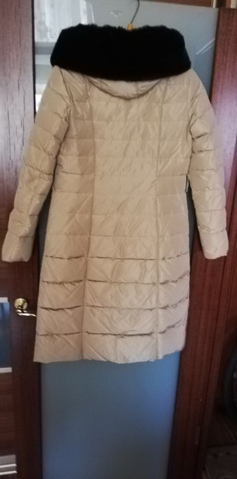 Срочно продам пуховик женский