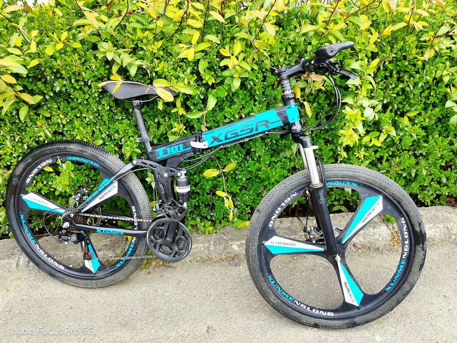 Vând bicicletă MTB