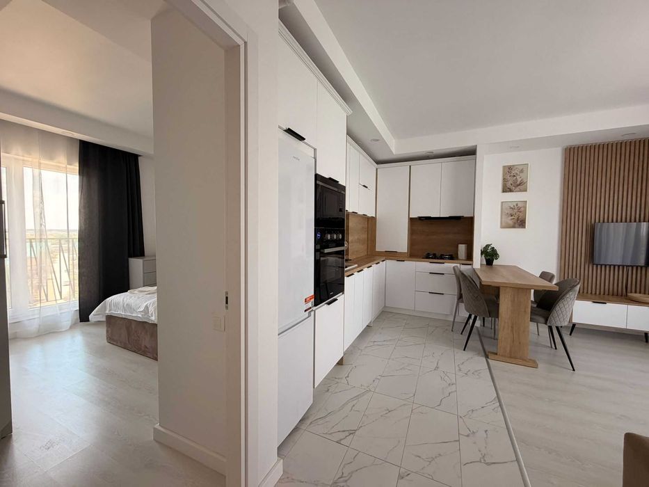 Cosmopolis 3 camere Regim Hotelier