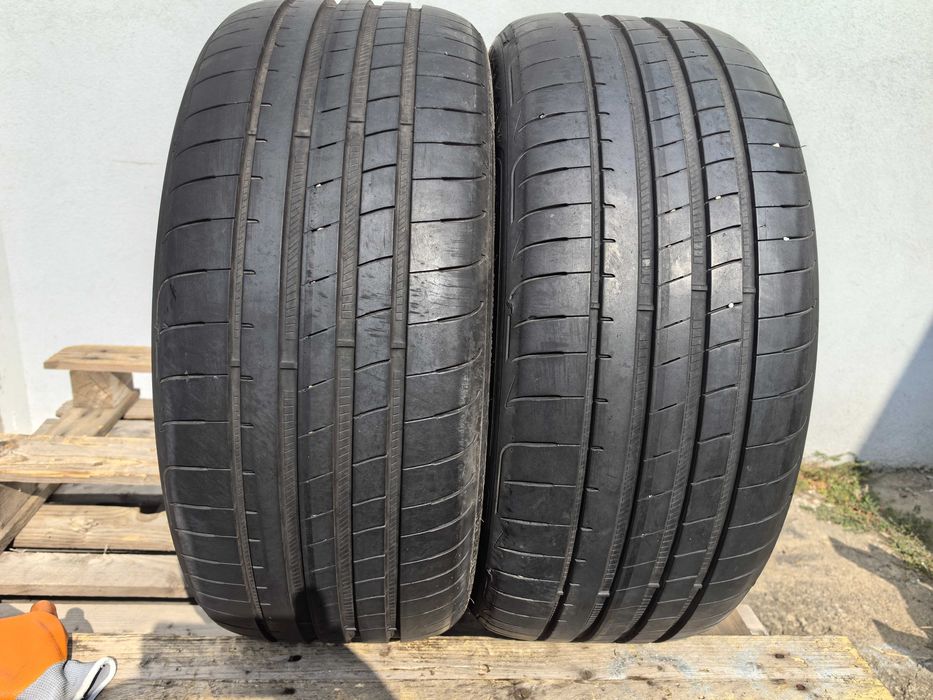 245/40/19 Гудиър ДОТ 2021 г