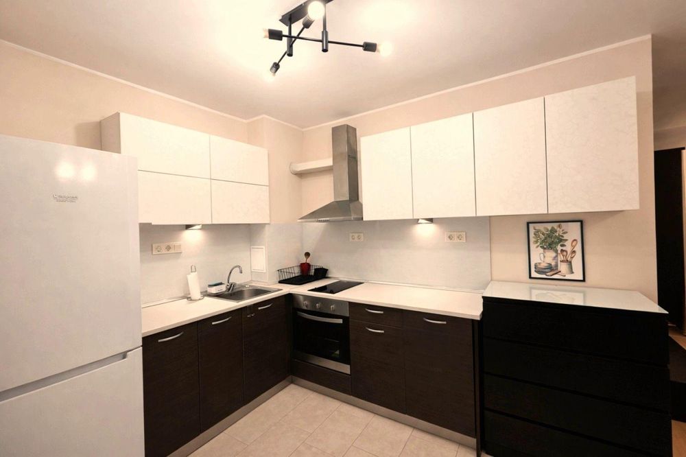 Дава се под наем Двустаен апартамент в София, Дружба 1 - 66 кв.м за 698.19 € - Снимка #3