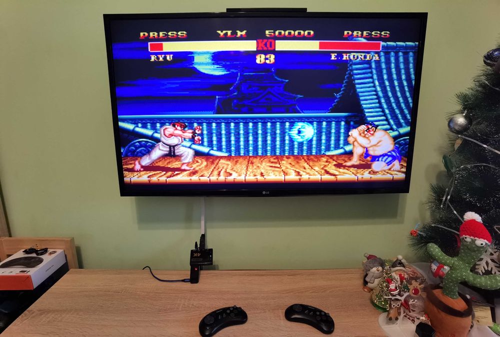 SEGA MEGA DRIVE 2 HDMI с БЕЗЖИЧНИ контролери и 5000 игри