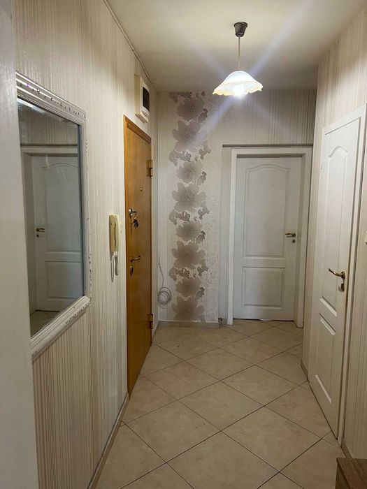 Дава се под наем Двустаен апартамент в Варна, Левски - 80 кв.м за 484.5 € - Снимка #9