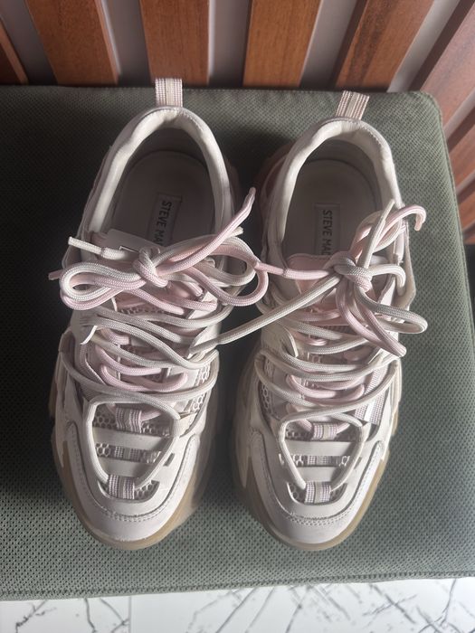 Маратонки и лоуфъри  естествена кожа