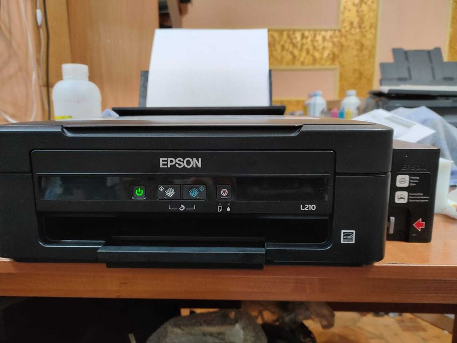 Продам МФУ Epson L210