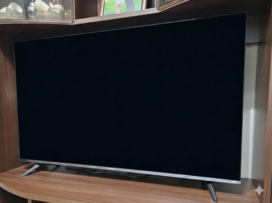 Televizor Xiaomi QLED A Pro, 108 cm - Google TV(Putin folosit)