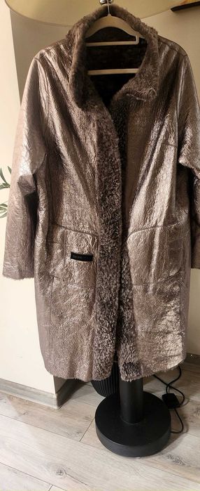 Елегантно Луксозно двулицево дълго агнешко палто в шоколадово кафяво