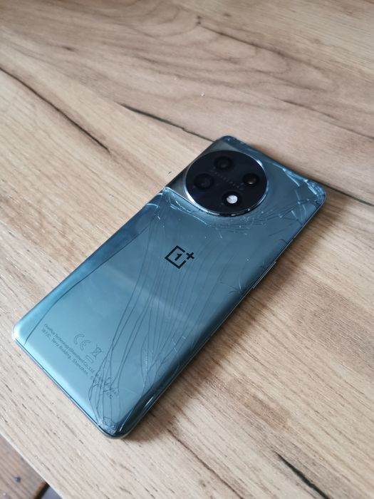 Продам ванплас oneplus