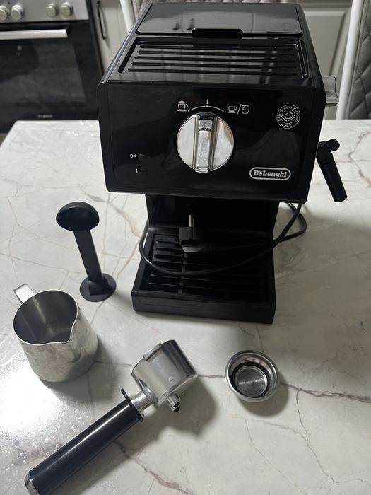 кофемашина DeLonghi