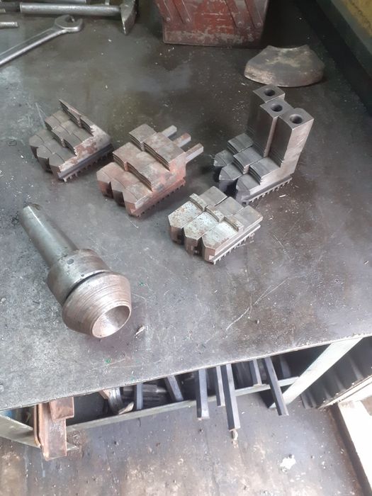 Продам кулачки токарному