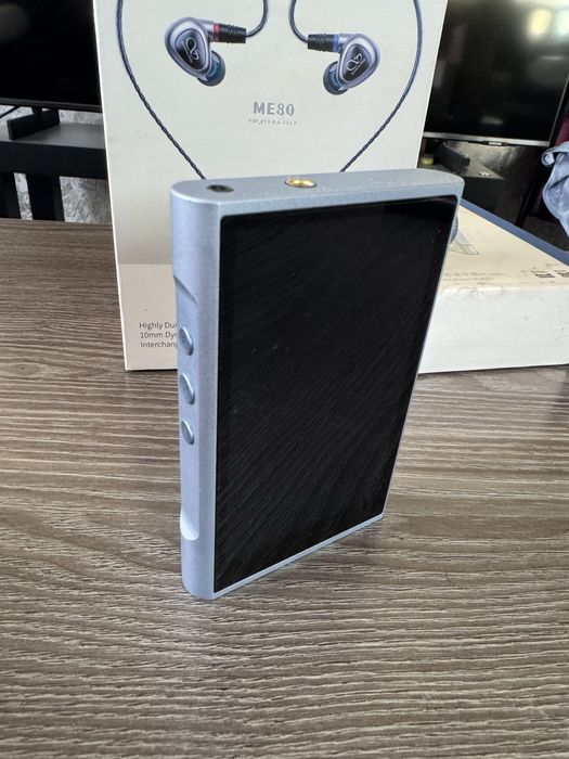 Hi-fi player Shanling M3X