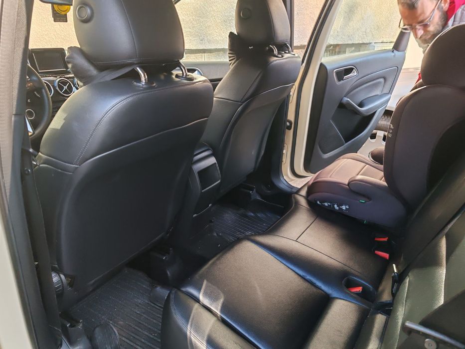 Мерцедес б 180 cdi