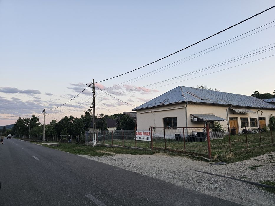 Cladire de vanzare sau inchiriere