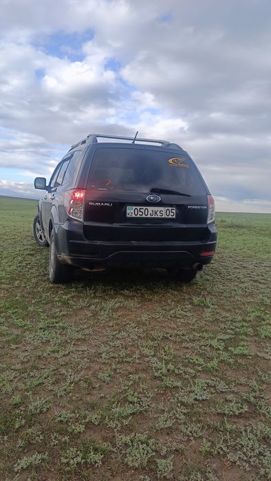 Продам суббару форестр
