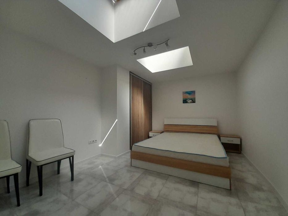 Продава се Двустаен апартамент в Варна, Бриз - 55 кв.м за 2000 €/кв.м - Снимка #7