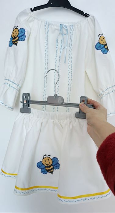 Costum pentru fete 4-5 ani