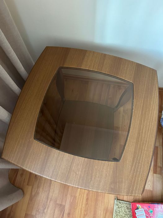 Столик журнальный