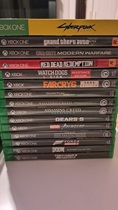 Consola Xbox one X 1Tb 4K 16 jocuri