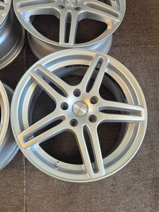 4 Jante Aliaj 5x114.3 17'' 7J ET 42 - Toyota Corolla CH-R / Renault Megane Arkana Kadjar / Nissan Mazda Kia Hyundai Mitsubishi