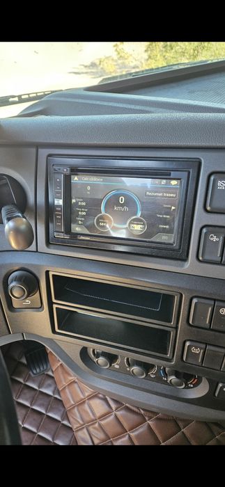 Se vinde   DAF XF106.    510 cp cu tobă  mare