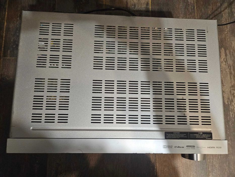 Продавам  Onkyo TX-NR525  5.2 канален 3D ресивър за домашно кино