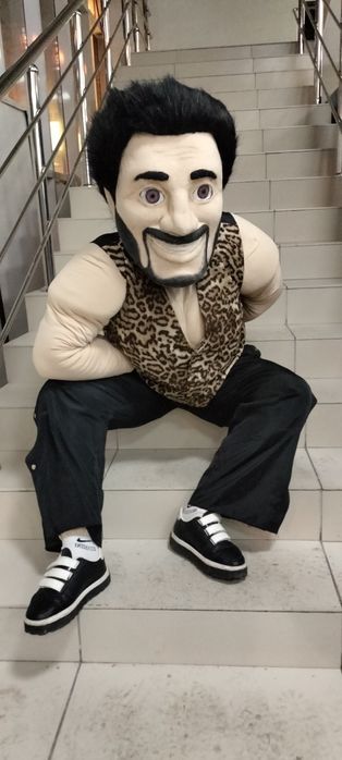 Продается костюм