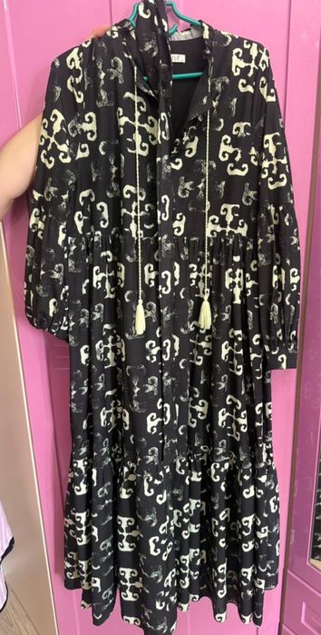 Продам крутые платья почти новые