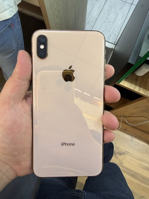 Iphone Xs max sotiladi