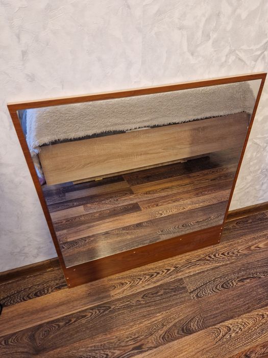 Продам Зеркало на Лдсп