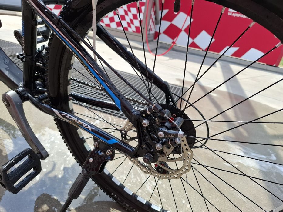 Vând bicicleta Tomax
