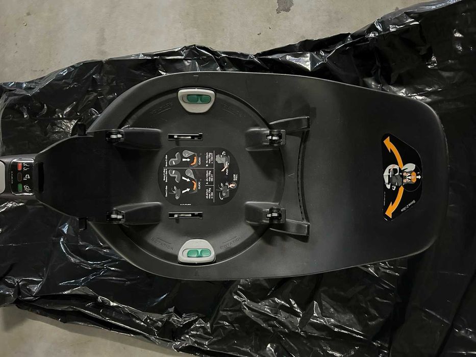 Cybex Cloud i-Size Z кошница + база за кола