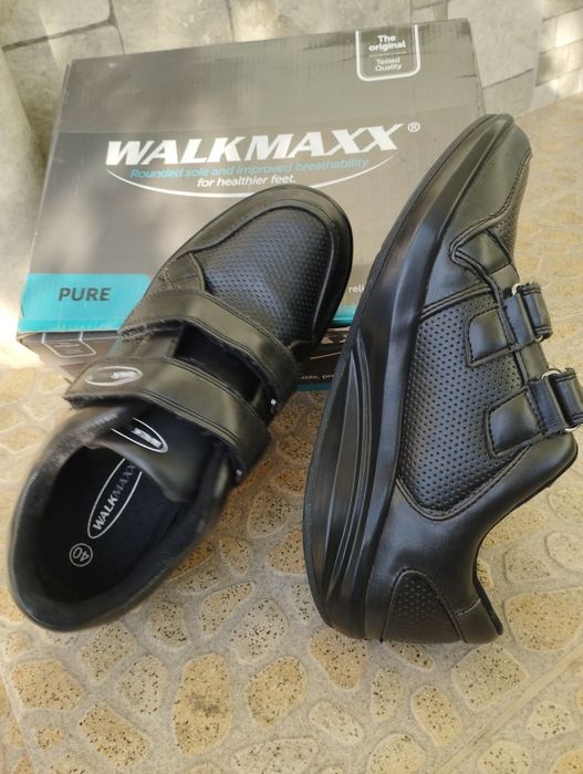 Обувки Walmaxx нови