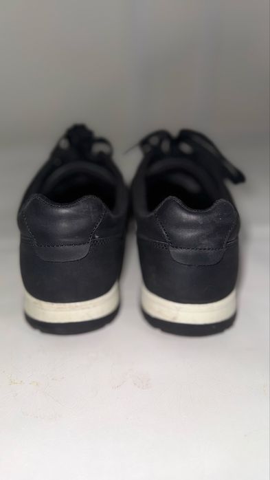 Кроссовки мужские 42