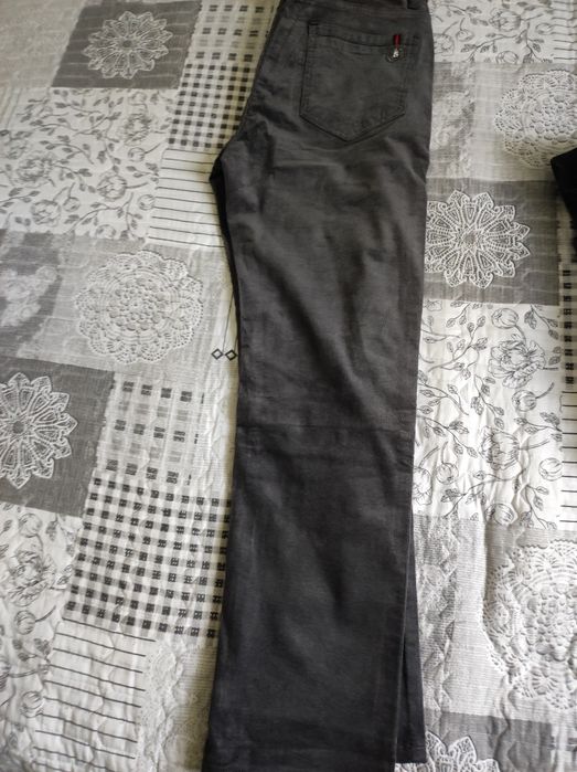 Джинсы вельветовые.