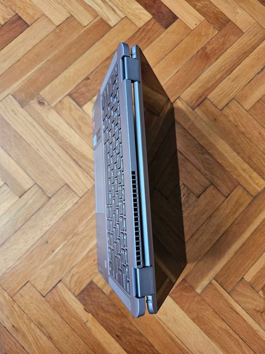Laptop Lenovo IdeaPad Flex 5 Ryzen 7 7730U / 16GB / 512GB Touchscreen