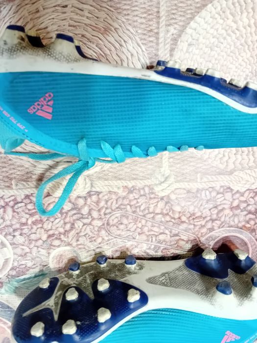 Бутонки адидас 36 номер