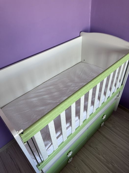 Детско  креватче (като ново)