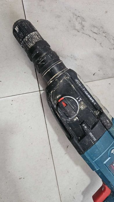 Перфоратор Bosch GBH 2-28 dfv