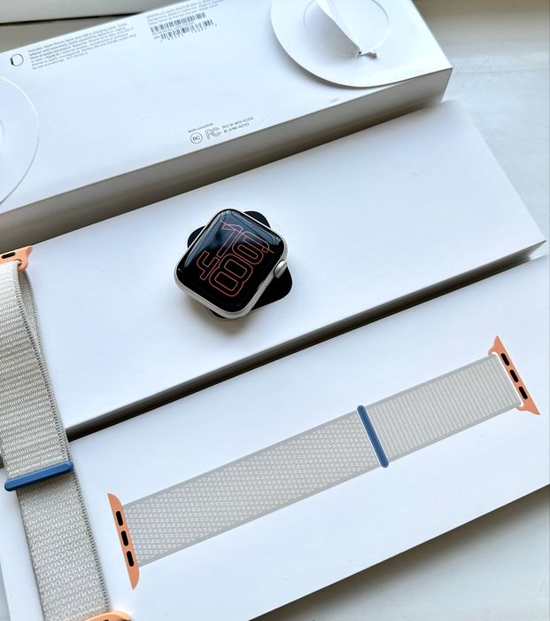 Apple iWatch SE(2) Starlight 40mm