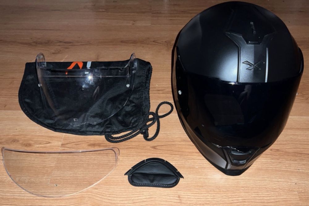 Casca NEXX SX100R