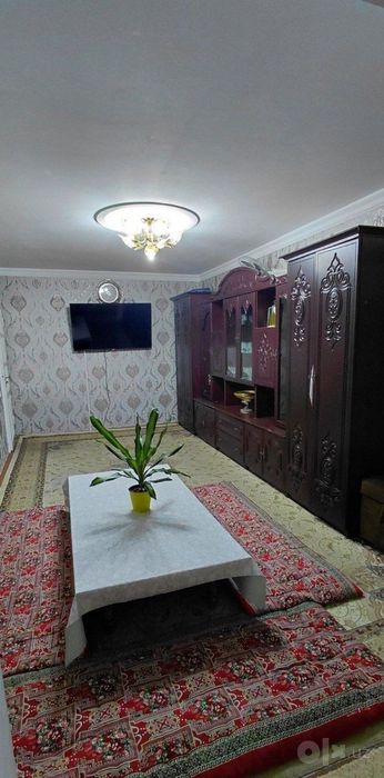 СРОЧНО Продаётся квартира Чиланзар 24 квартал 3-этаж 2-комнат с мебель