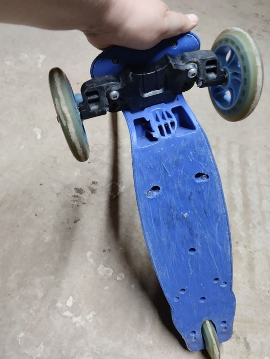 Детска.  Тротинетка