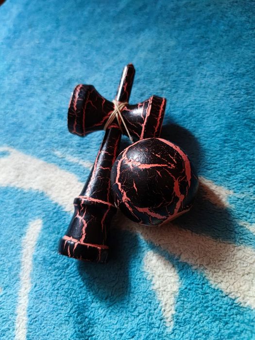 Kendama din lemn